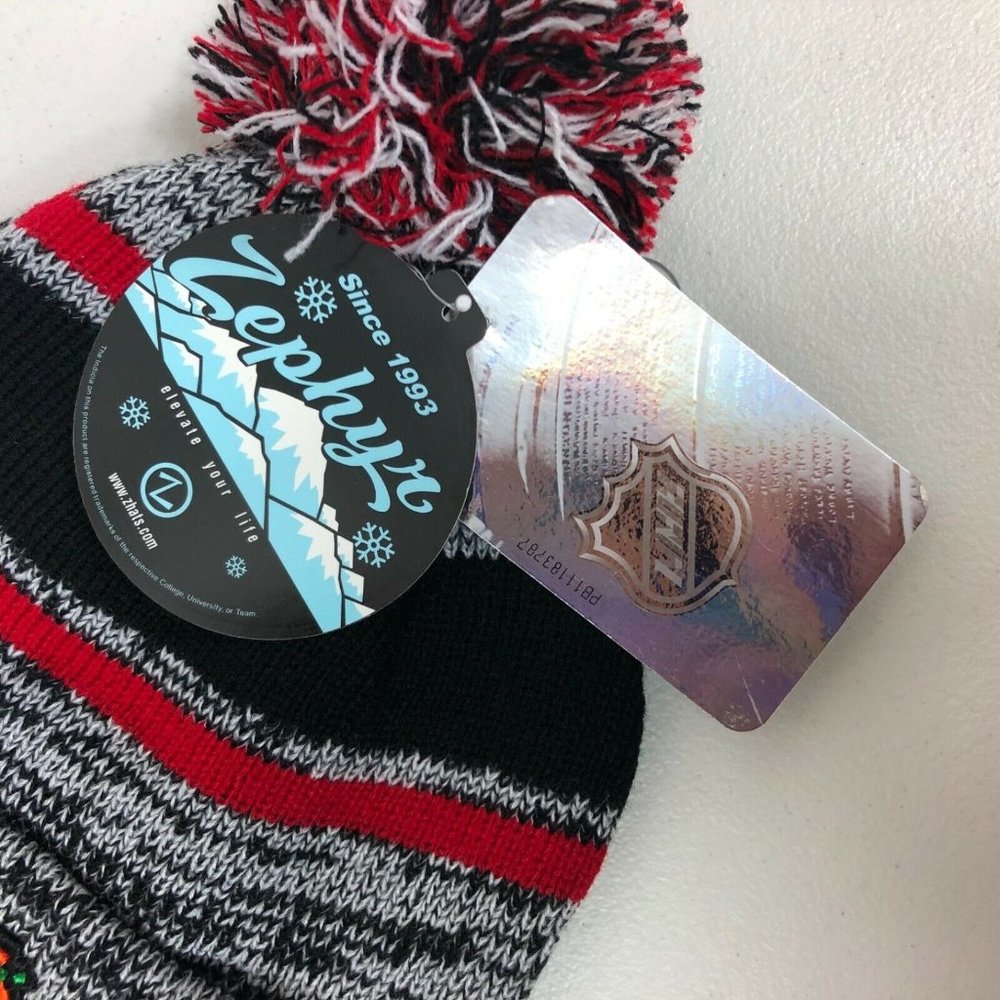 Chicago Blackhawks Zephyr NHL Logo Embroidered Beanie Knit Hat Hockey Gray Black - Picture 7 of 10
